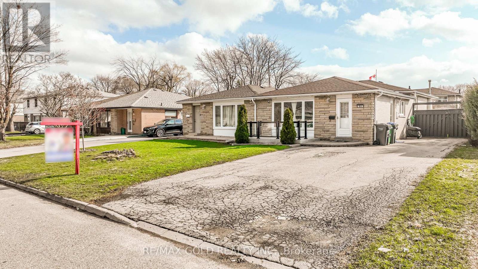 Semi-Detached/Link at 53 DAVENPORT CRESCENT, Brampton (Southgate)