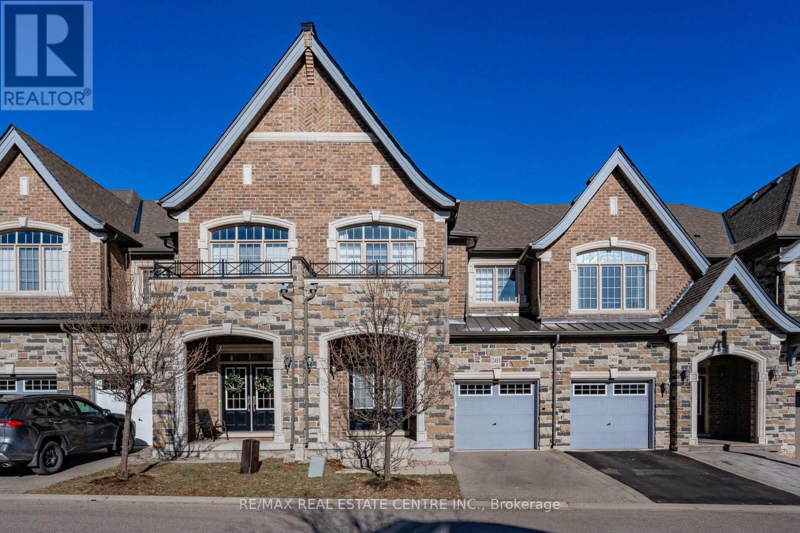 Townhouse at 2453 VILLAGE COMMON, Oakville (BC Bronte Creek)