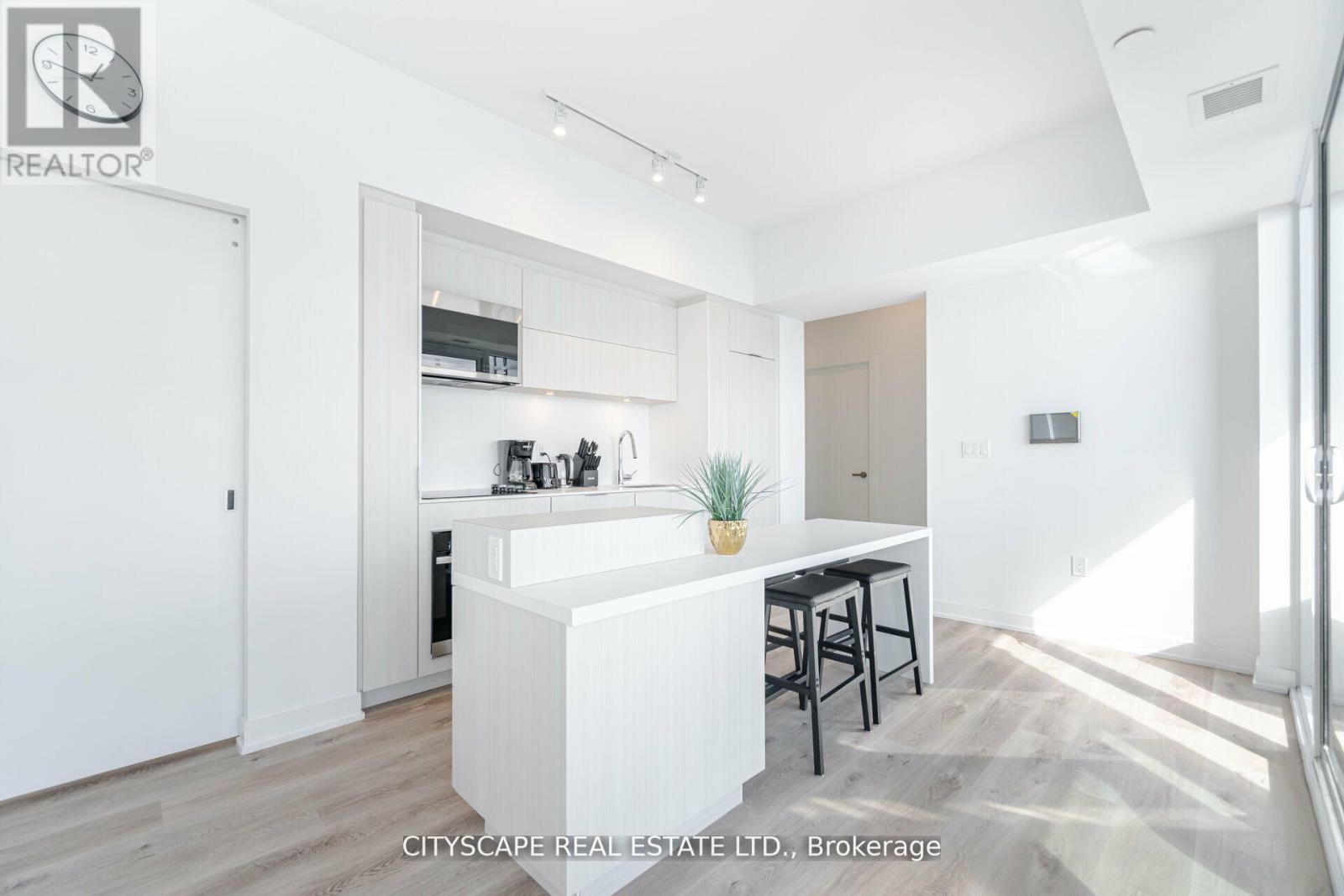 Apartment at 1907 - 370 MARTHA STREET S, Burlington