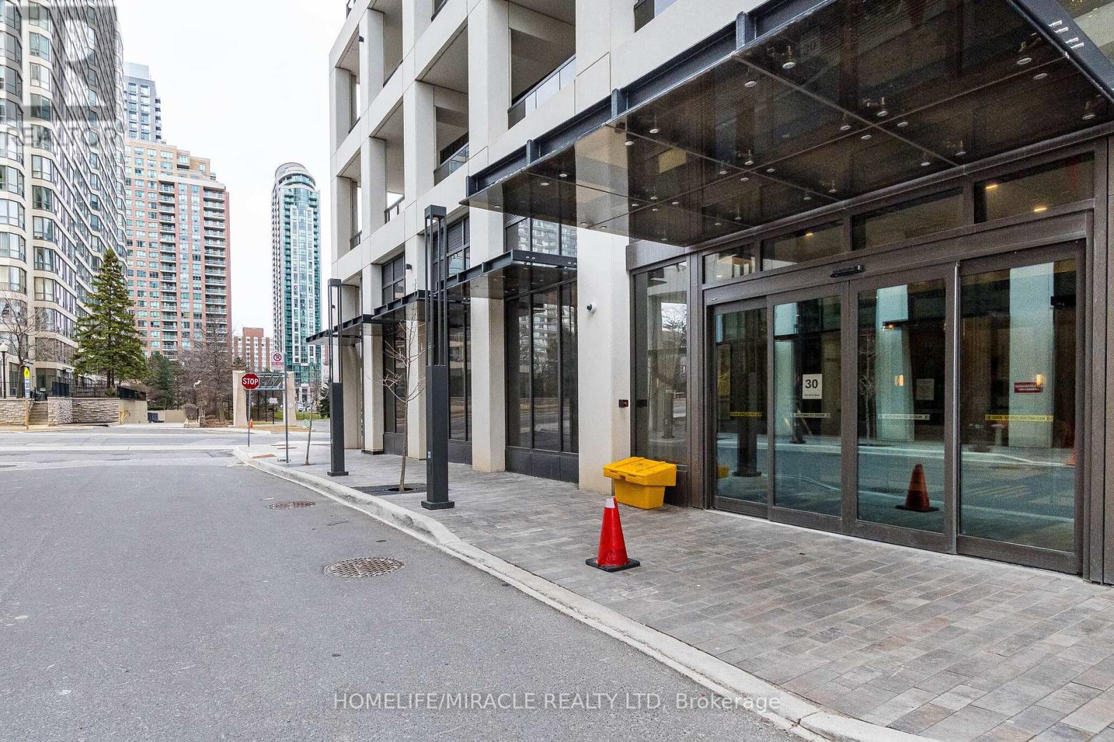 Apartment at 3802 - 30 ELM DRIVE, Mississauga