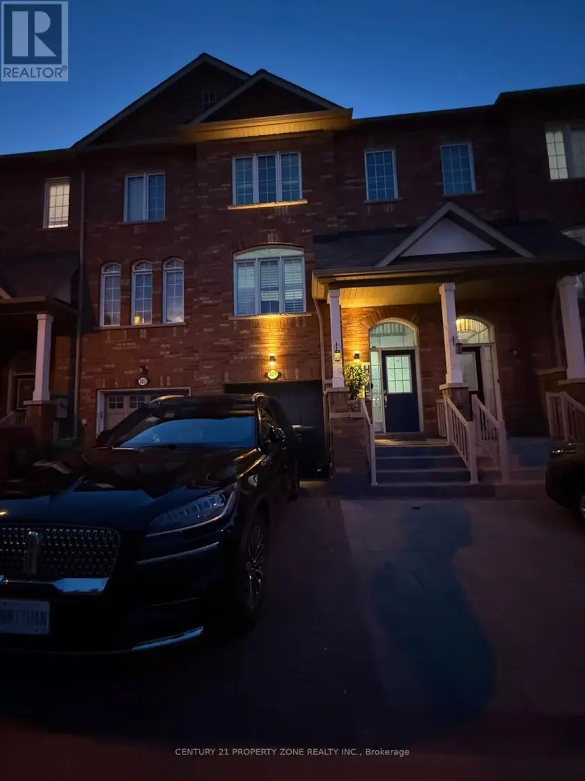 Townhouse at 321 ASPENDALE CRESCENT, Mississauga