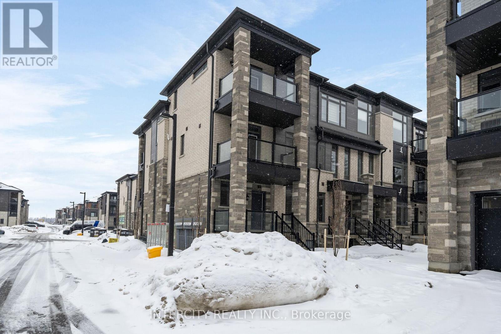 Townhouse at 34Z - 24 SAVVY LANE, Caledon