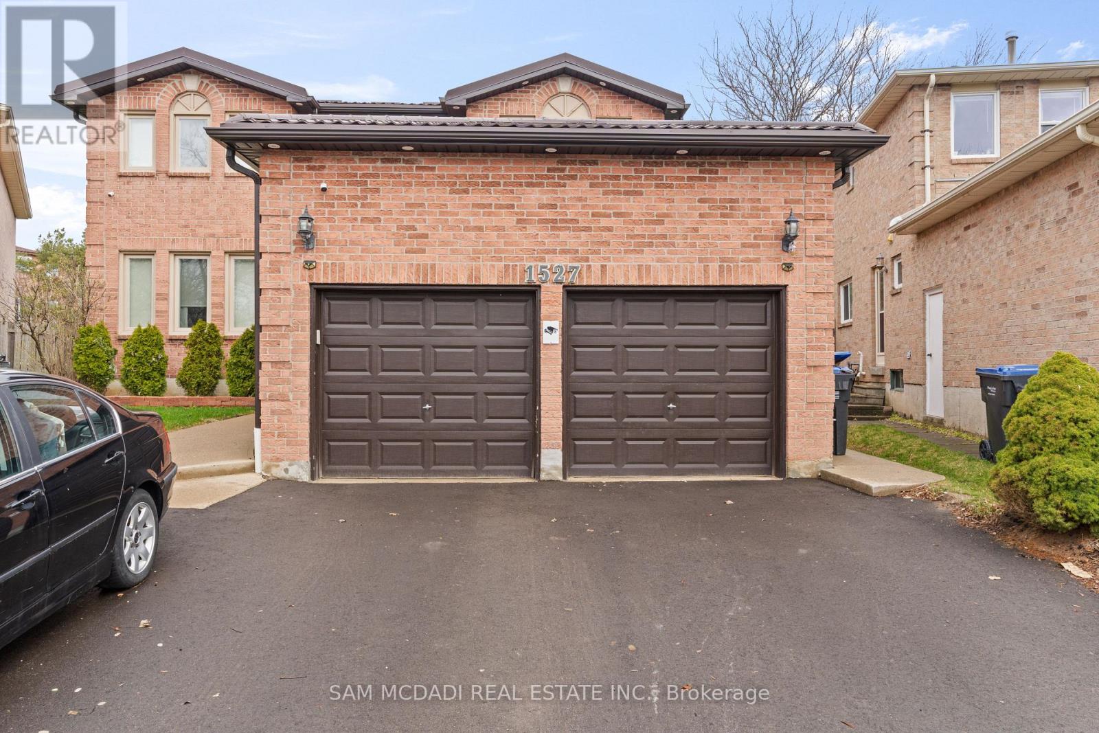 Other at (UNIT A) - 1527 CHIDDINGSTONE CIRCLE, Mississauga (East Credit)