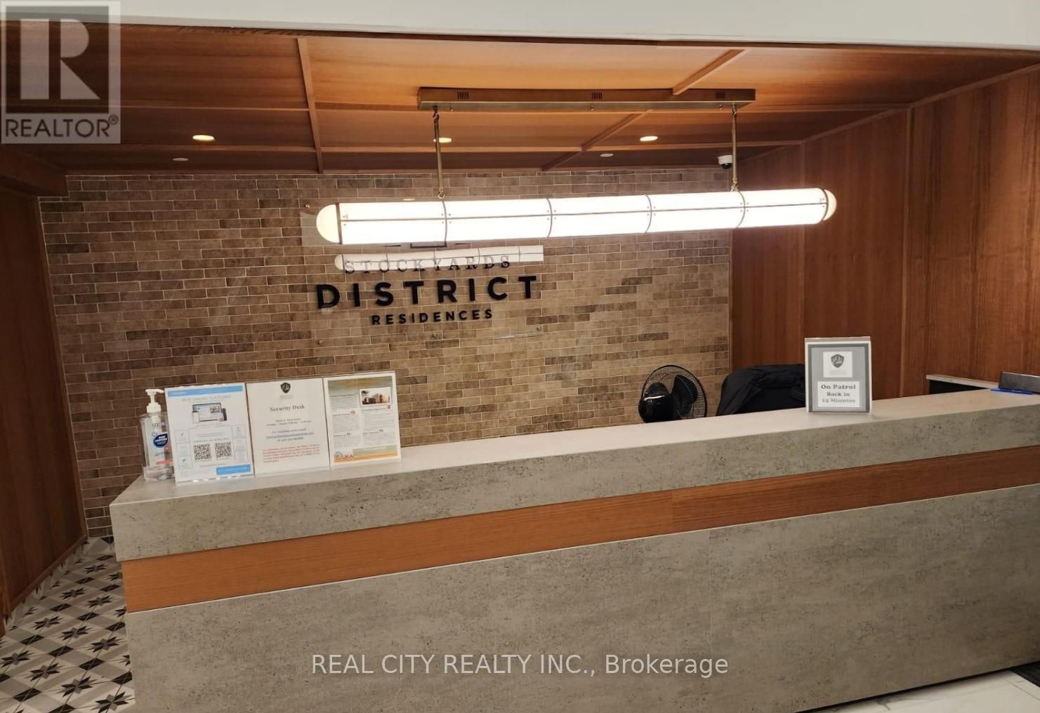 Apartment at 107 - 2300 ST CLAIR AVENUE W, Toronto (Junction Area)