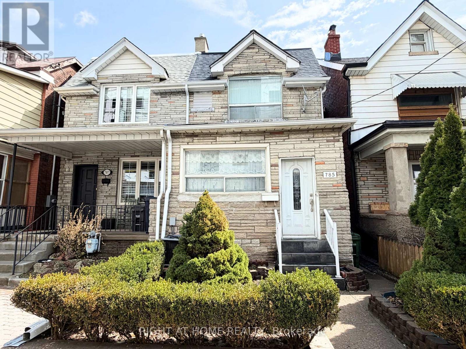 Semi-Detached/Link at 785 LANSDOWNE AVENUE, Toronto (Dovercourt-Wallace Emerson-Junction)