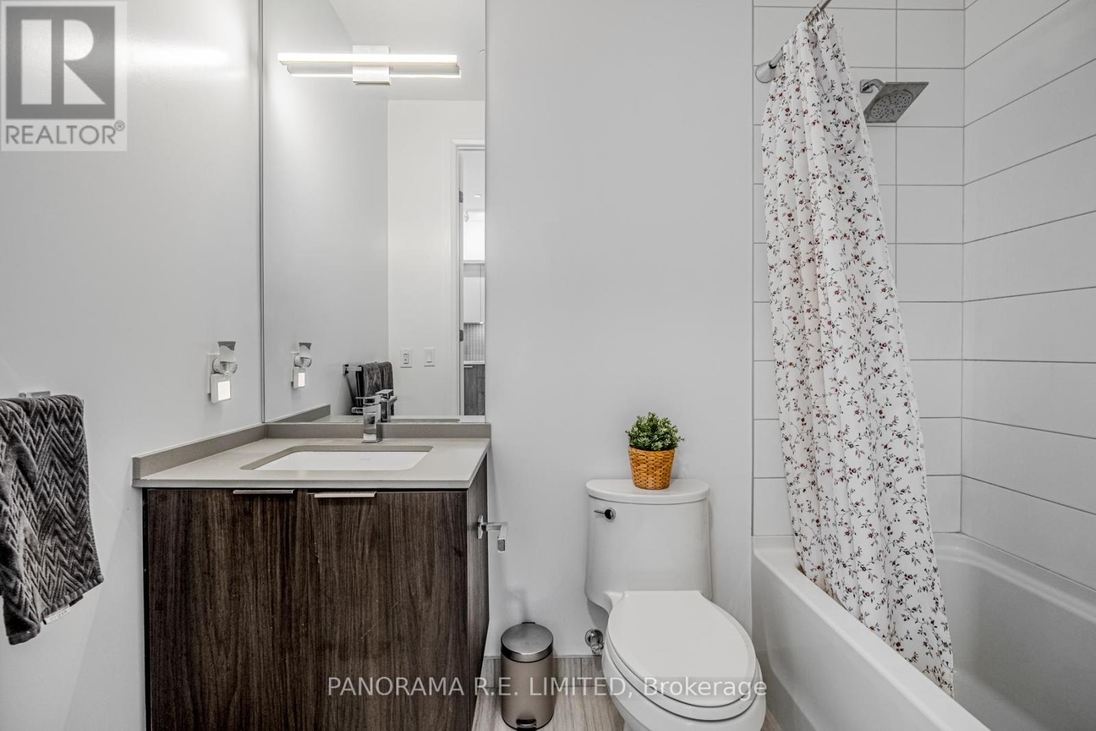 Apartment at 802 - 4208 DUNDAS STREET W, Toronto