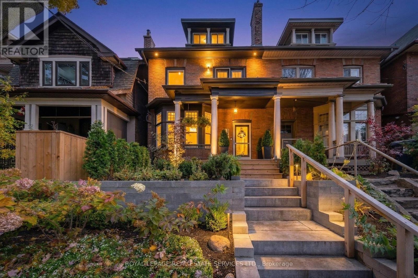Semi-Detached/Link at 29 PARKSIDE DRIVE, Toronto (High Park-Swansea)