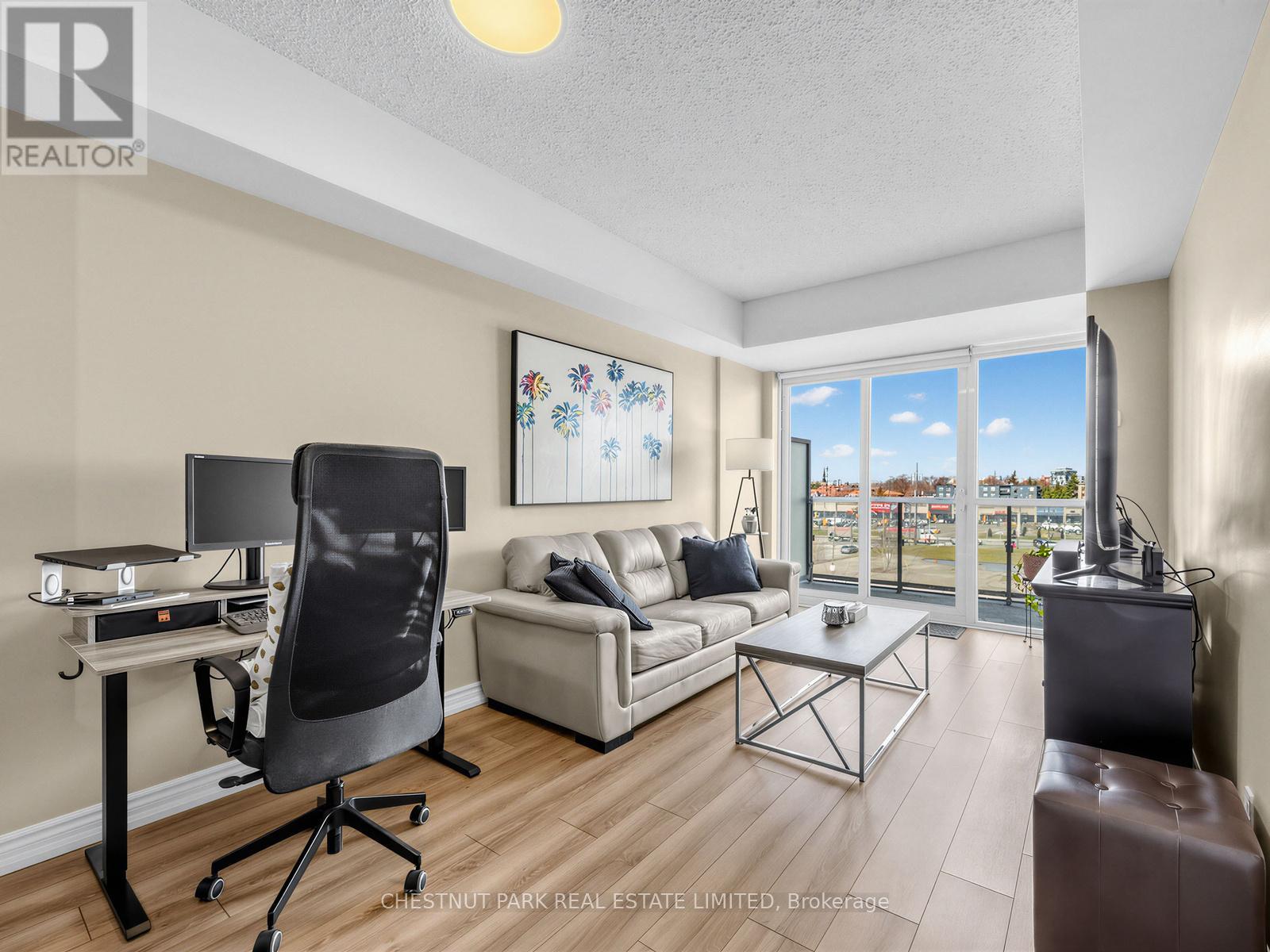 Apartment at 613 - 15 JAMES FINLAY WAY, Toronto (Downsview-Roding-CFB)