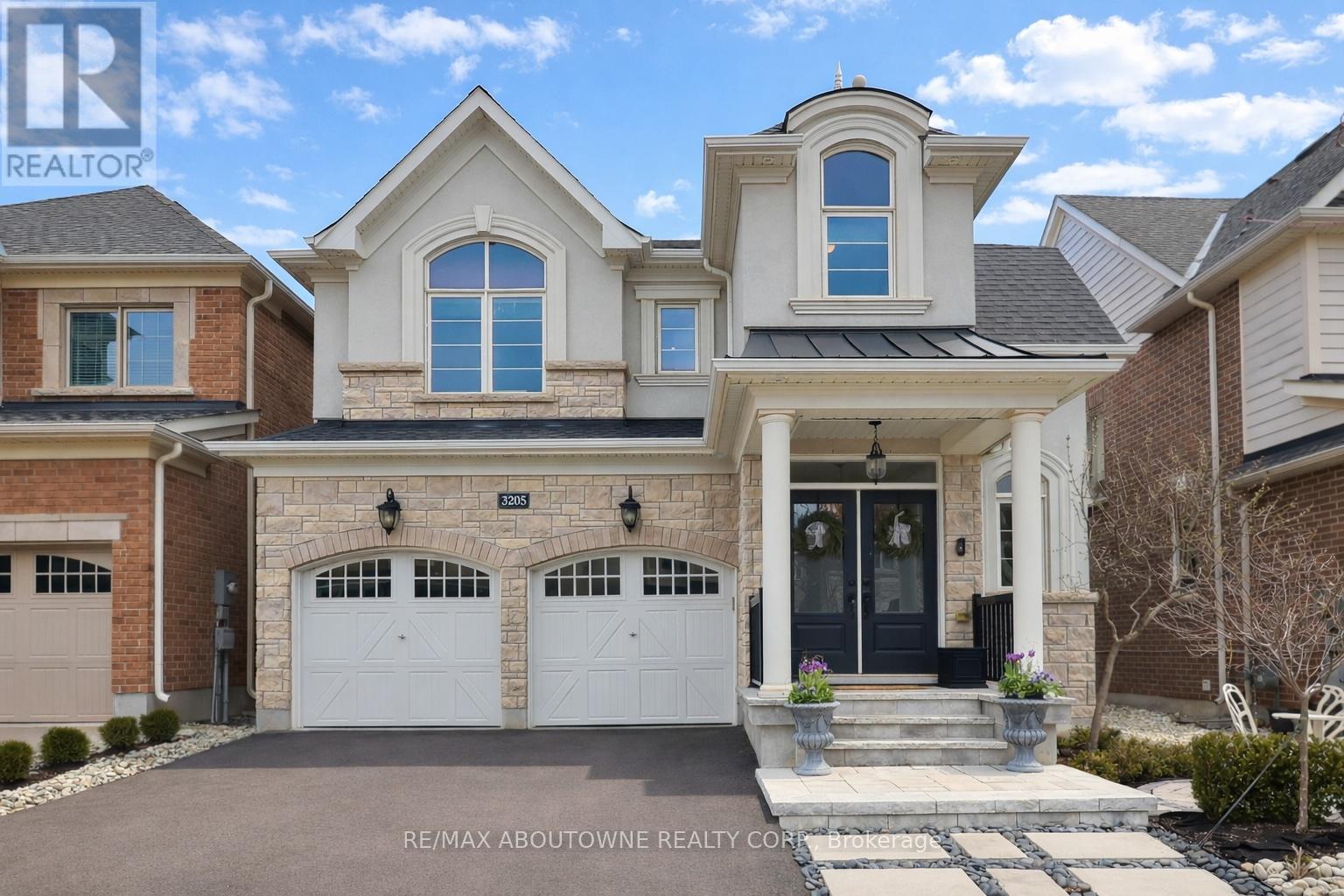 Detached at 3205 VIOLET GARDENS, Oakville (GO Glenorchy)