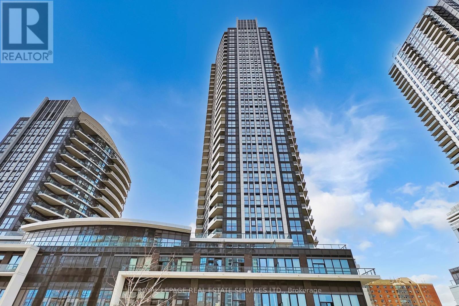 Apartment at 615 - 35 WATERGARDEN DR. DRIVE, Mississauga (Hurontario)