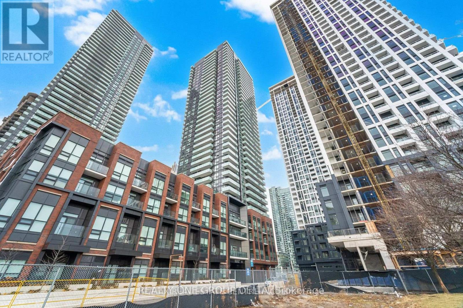 Apartment at 502 - 4130 PARKSIDE VILLAGE DRIVE, Mississauga