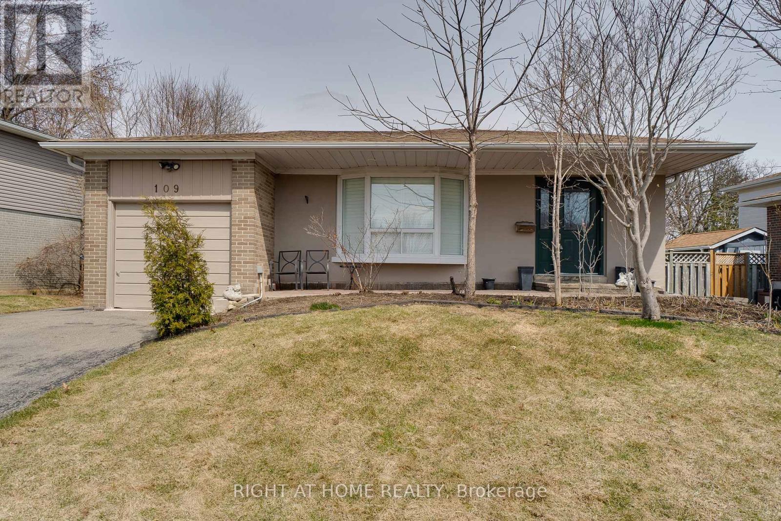 Detached at 109 REXWAY DRIVE, Halton Hills (Georgetown)
