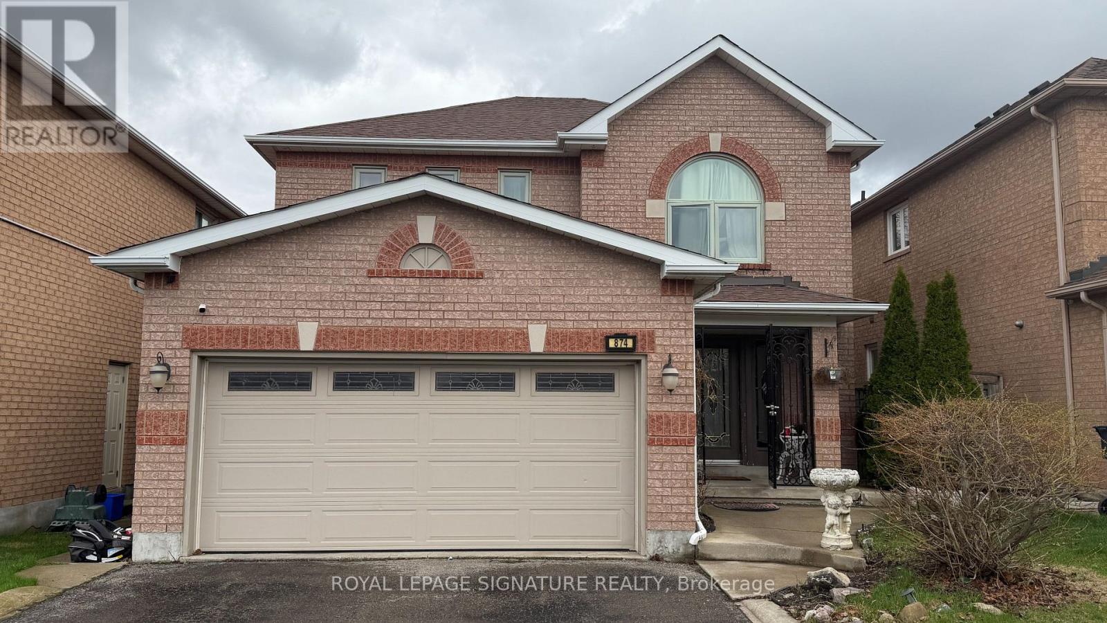 Detached at 874 MANTLE CRESCENT, Mississauga