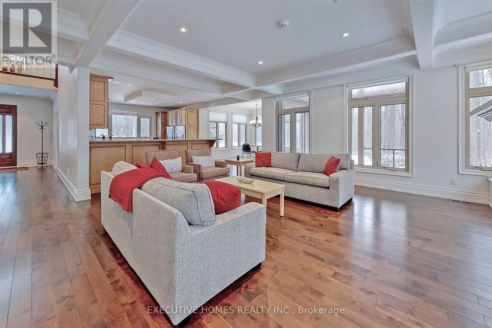 Detached at 7651 MILBUROUGH LINE, Milton