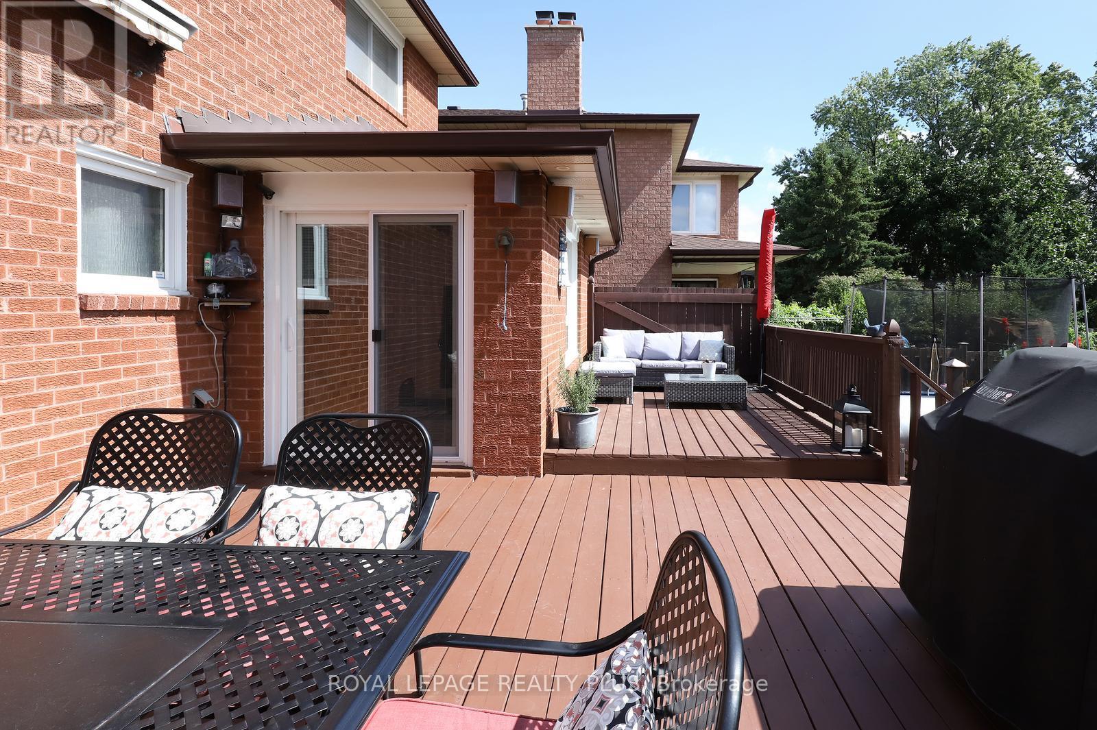 Detached at 1086 HEDGE DRIVE, Mississauga