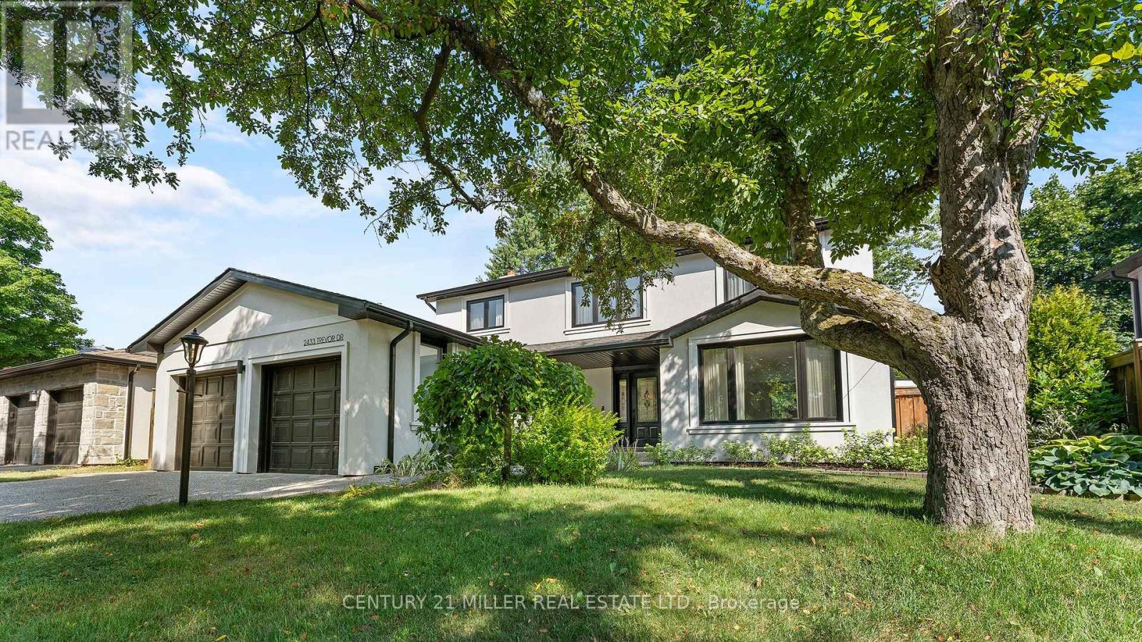 Detached at 2433 TREVOR DRIVE, Oakville (BR Bronte)