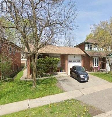 Detached at 26 Kirkland Rd,