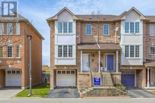 Townhouse at 16 - 80 ACORN PLACE, Mississauga (Hurontario)