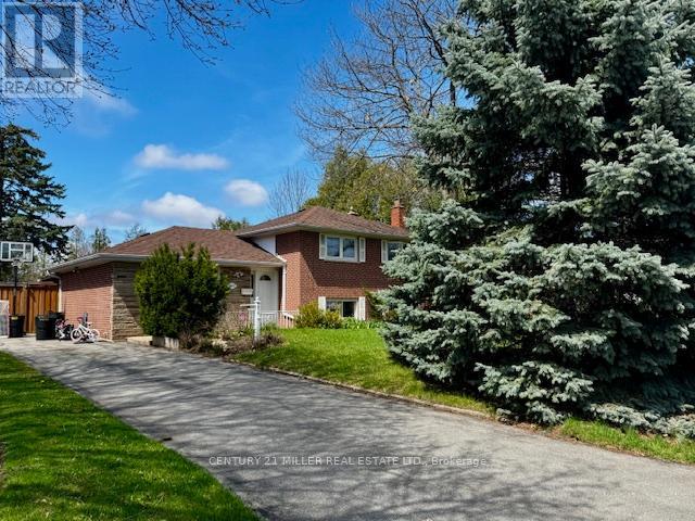 Detached at 2075 SEABROOK DRIVE, Oakville