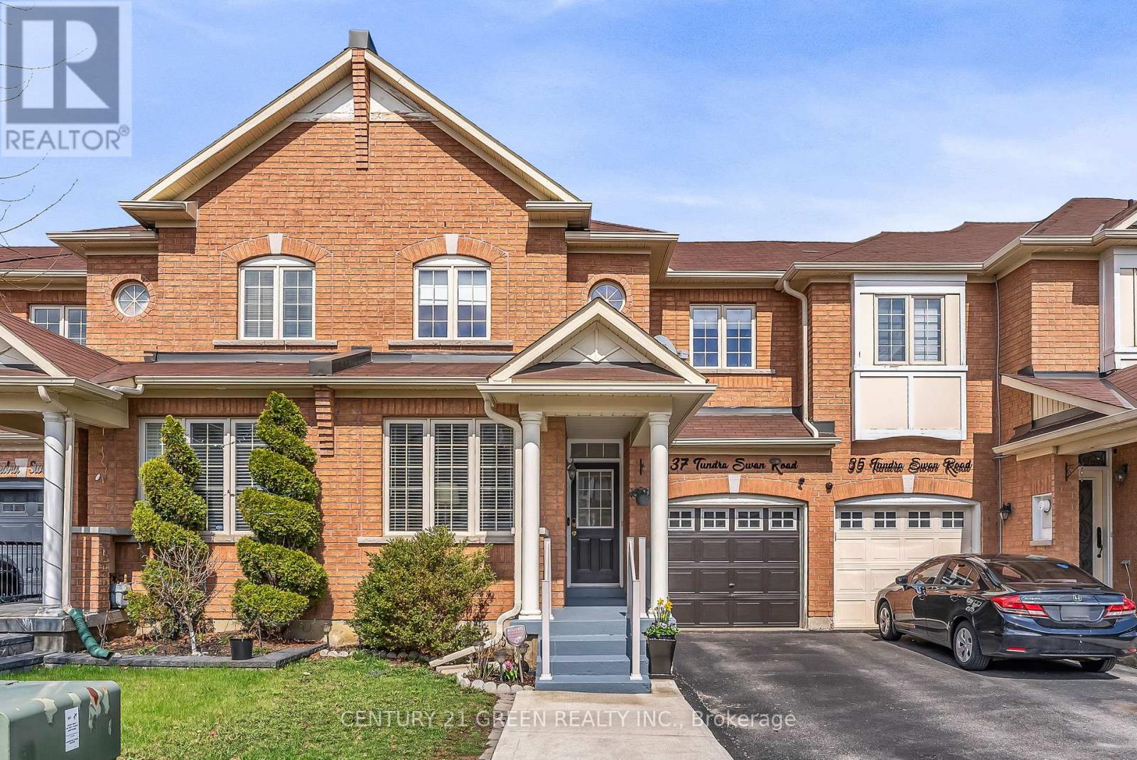 Townhouse at 37 TUNDRA SWAN ROAD, Brampton (Sandringham-Wellington)