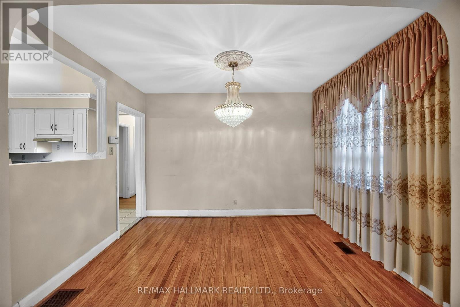 Detached at 50 DORKING CRESCENT, Toronto