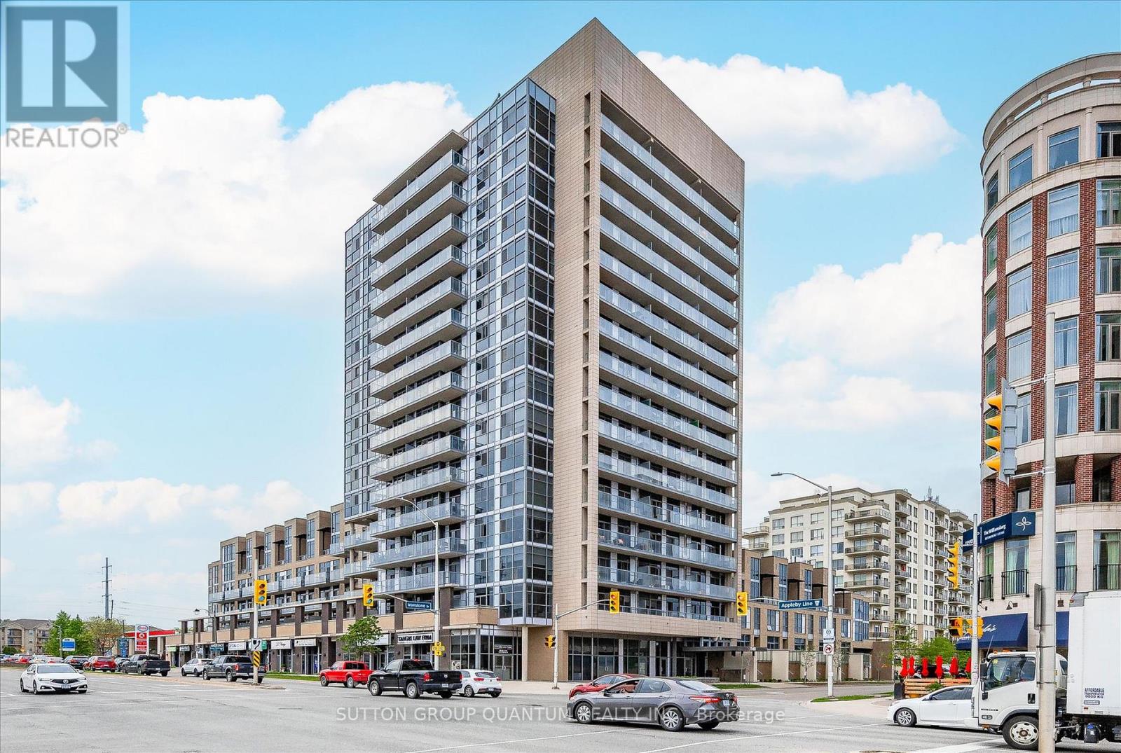 Apartment at 219 - 1940 IRONSTONE DRIVE, Burlington (Uptown)