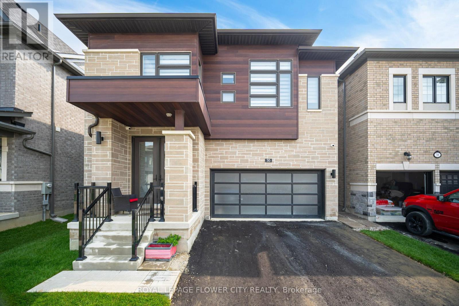 Detached at 36 ICON STREET S, Brampton (Sandringham-Wellington North)
