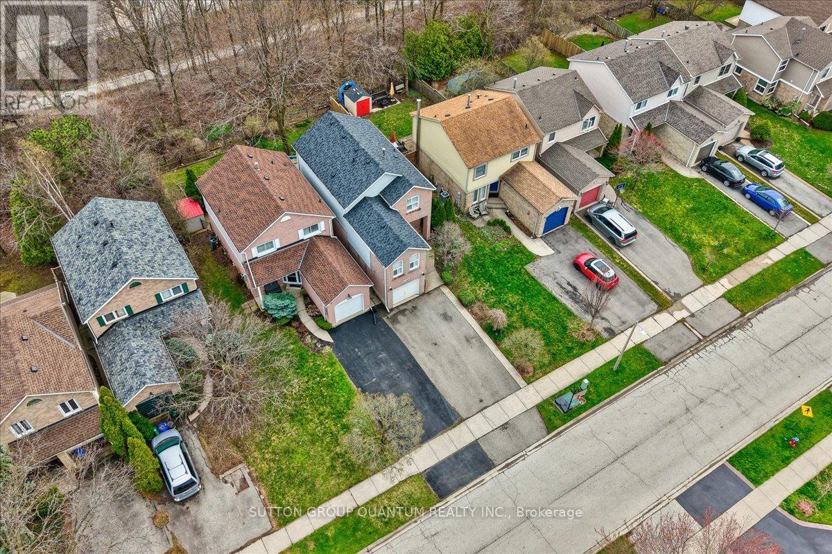 Semi-Detached/Link at 1120 MONTGOMERY DRIVE, Oakville (GA Glen Abbey)