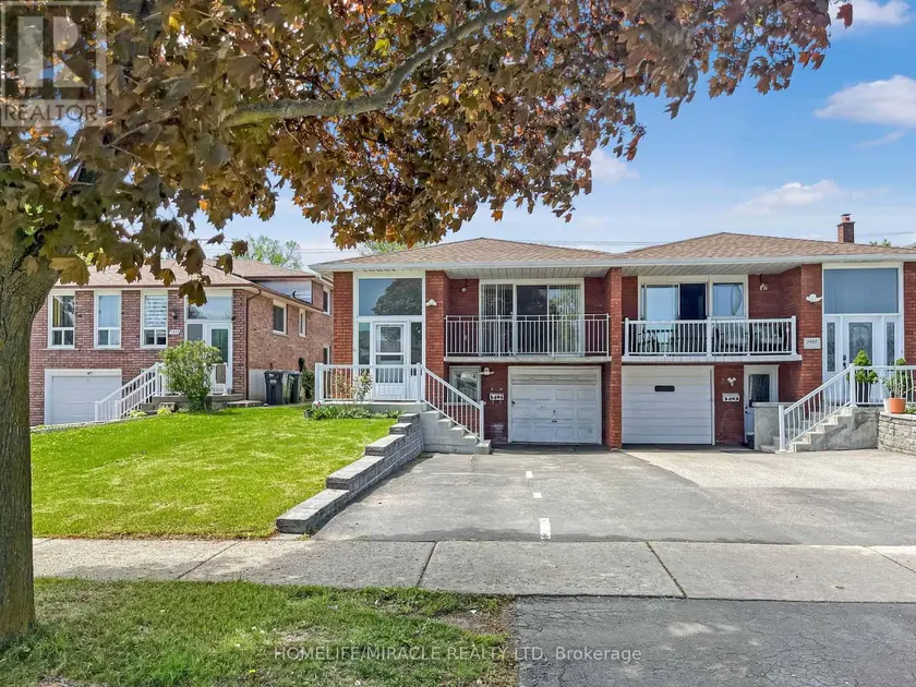 Semi-Detached/Link at 3485 OAKGLADE CRESCENT, Mississauga