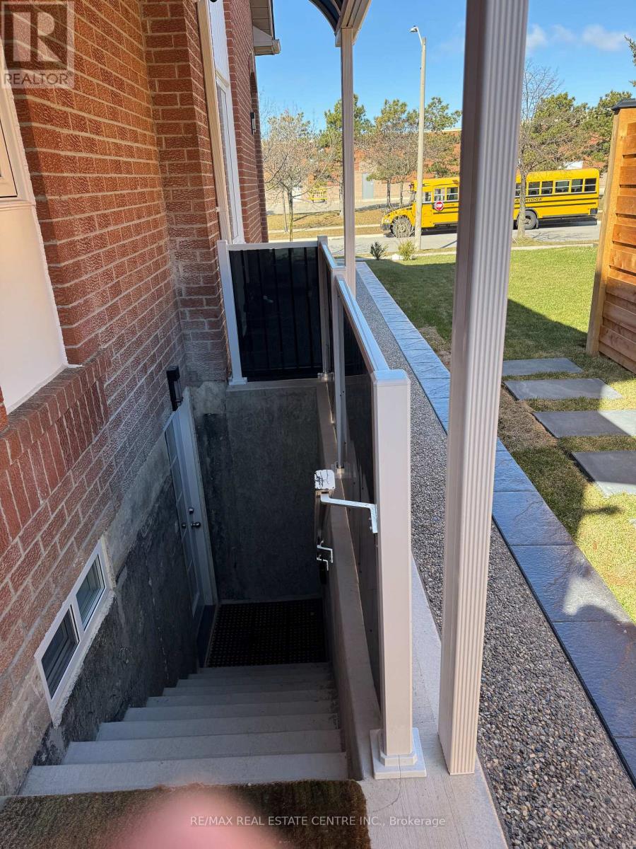 Semi-Detached/Link at BASEMENT - 1258 VANROSE STREET, Mississauga (East Credit)