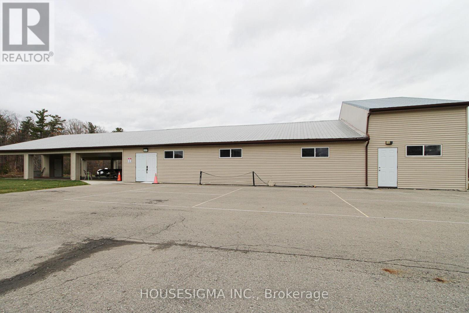 Detached at 4449 MILBUROUGH - 5 TAMARAC LINE, Burlington