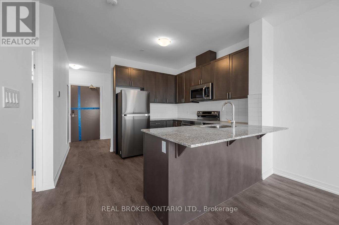 Apartment at 412 - 3265 CARDING MILL TRAIL, Oakville