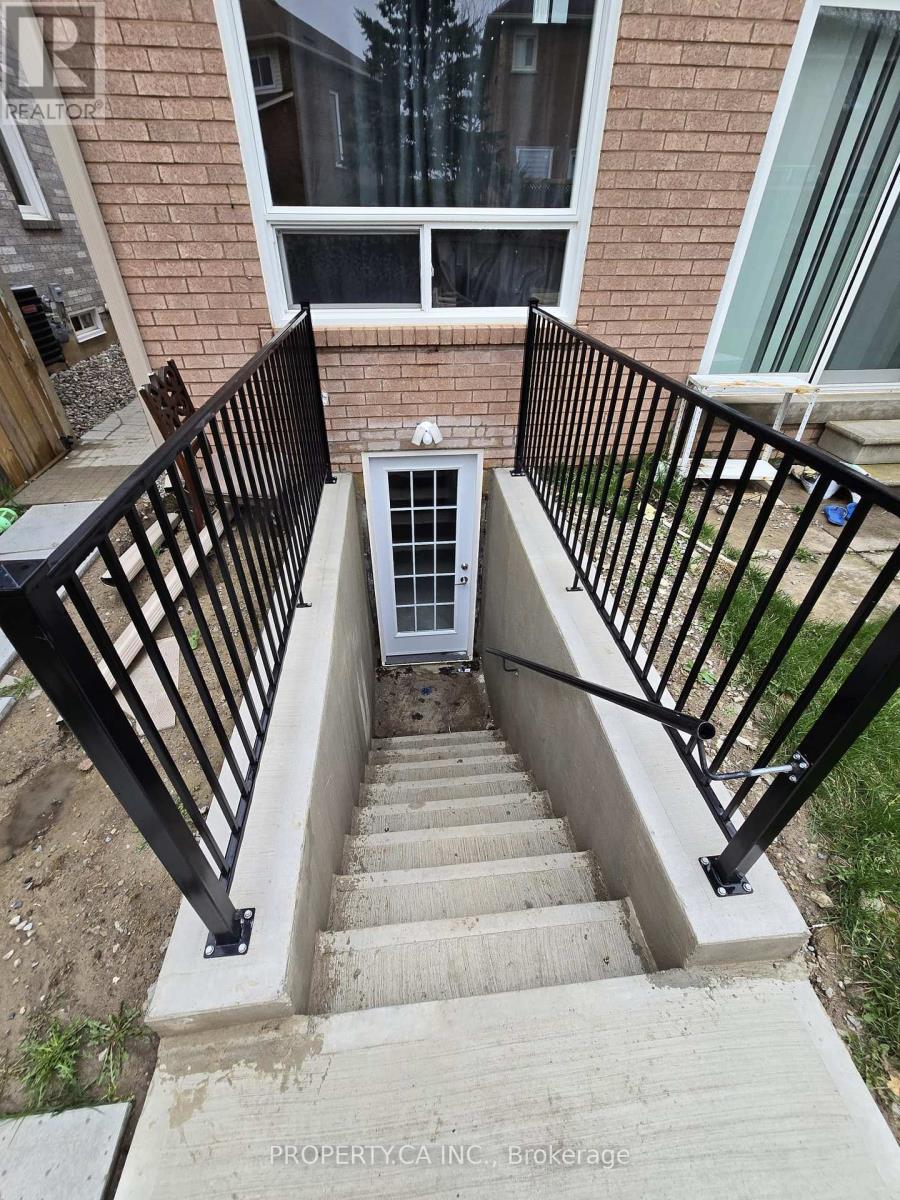 Detached at BASEMENT - 6608 LISGAR DRIVE, Mississauga (Lisgar)