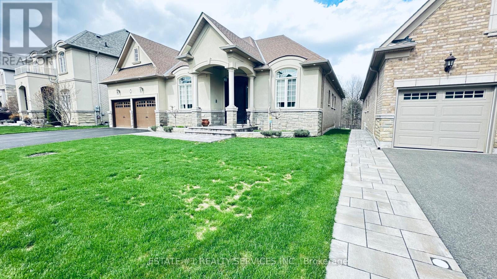 Detached at 48 BEACON HILL DRIVE, Brampton