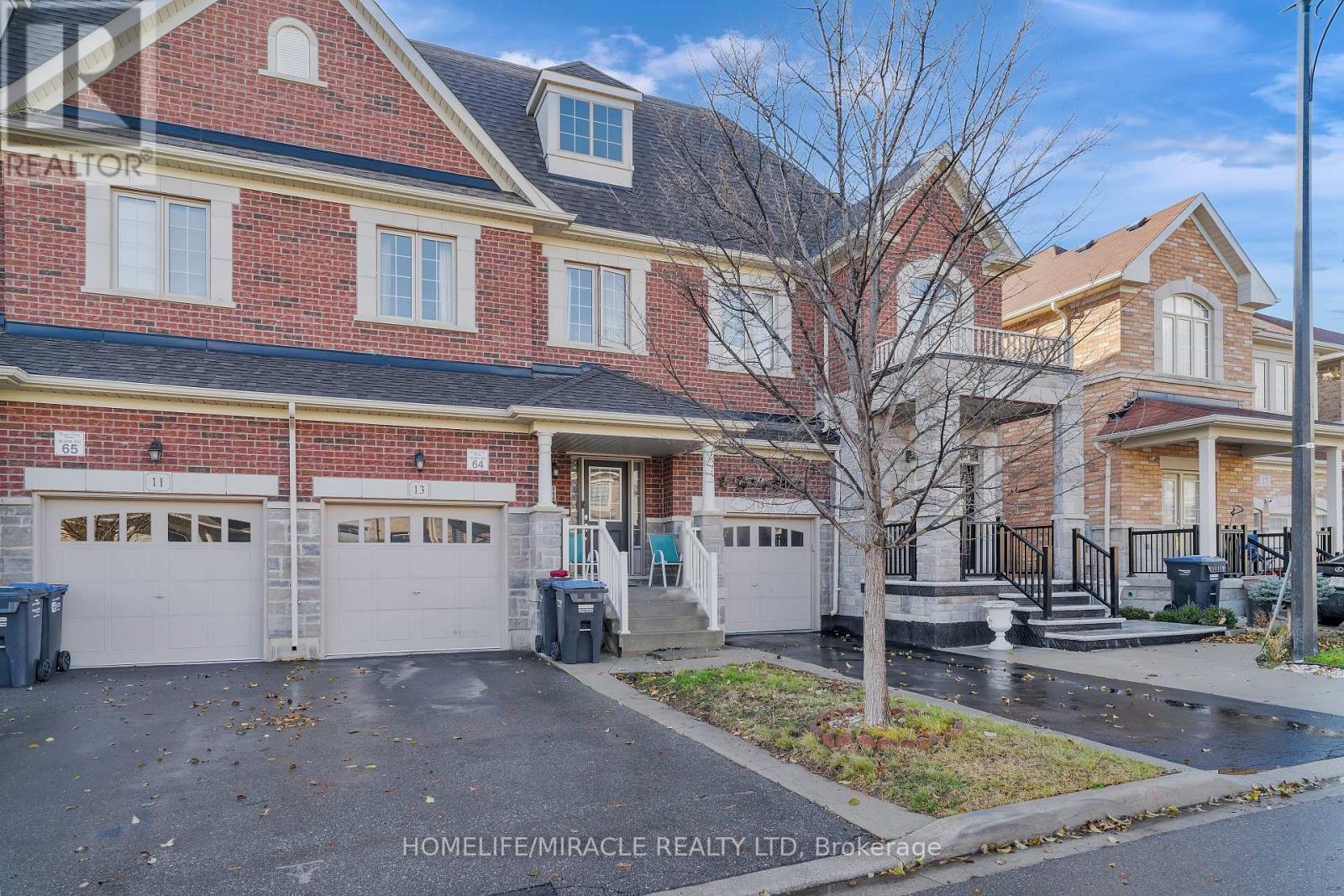Townhouse at 13 YATELY STREET, Brampton (Northwest Brampton)
