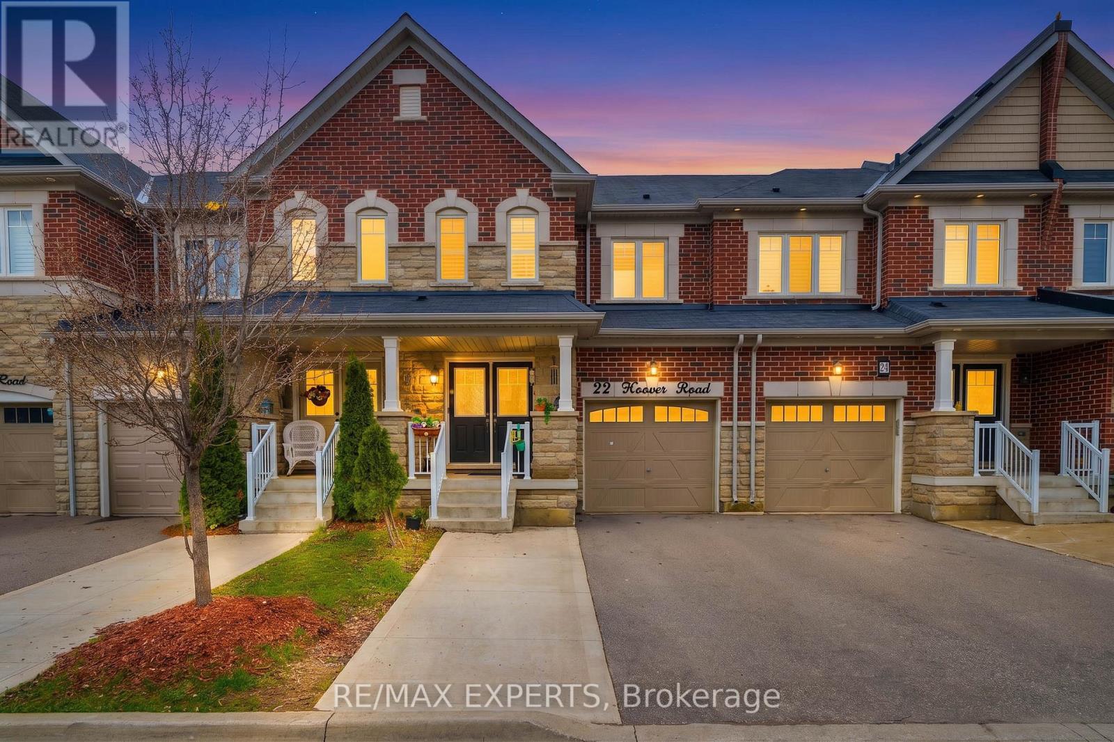 Townhouse at 22 HOOVER ROAD, Brampton (Northwest Brampton)
