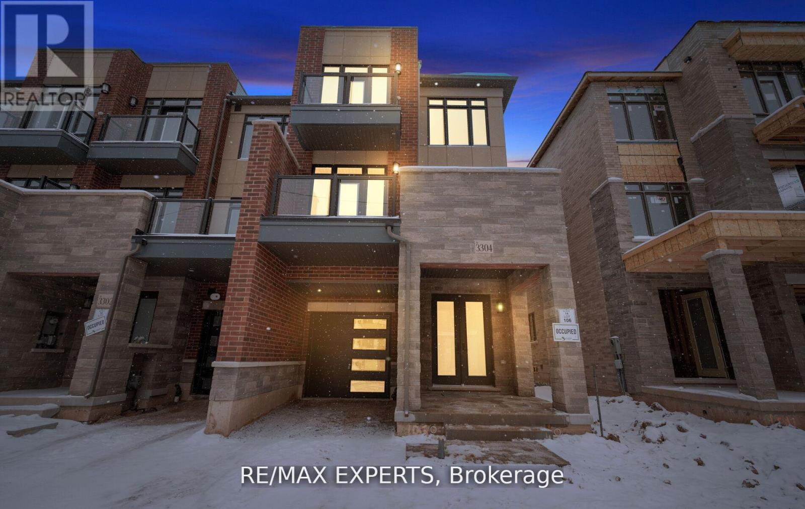 Townhouse at 3304 AZAM WAY, Oakville (GO Glenorchy)