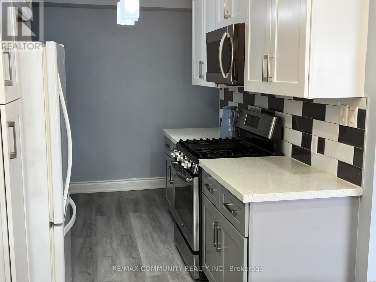 Townhouse at 37 VODDEN COURT, Brampton (Brampton North)