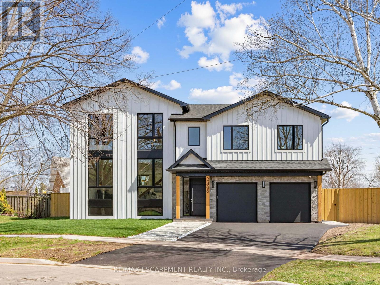 Detached at 2488 BRIDGE ROAD, Oakville (WO West)