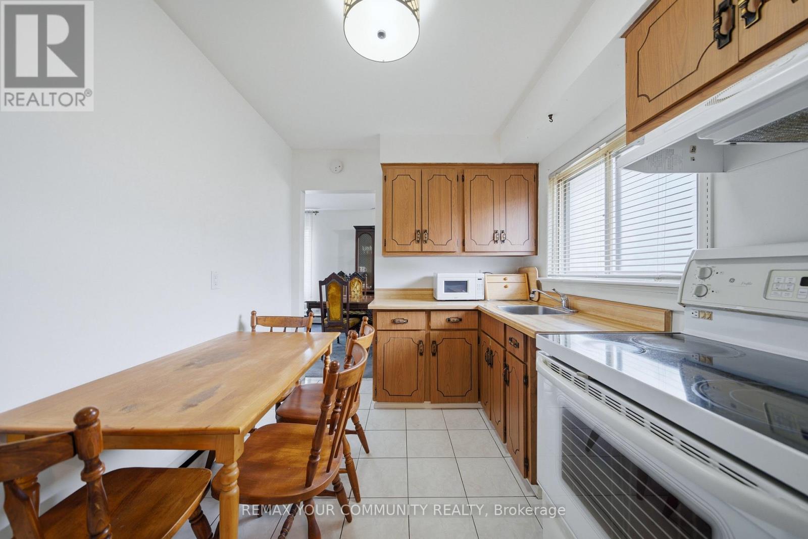 Detached at 25 FORDWICH CRESCENT, Toronto