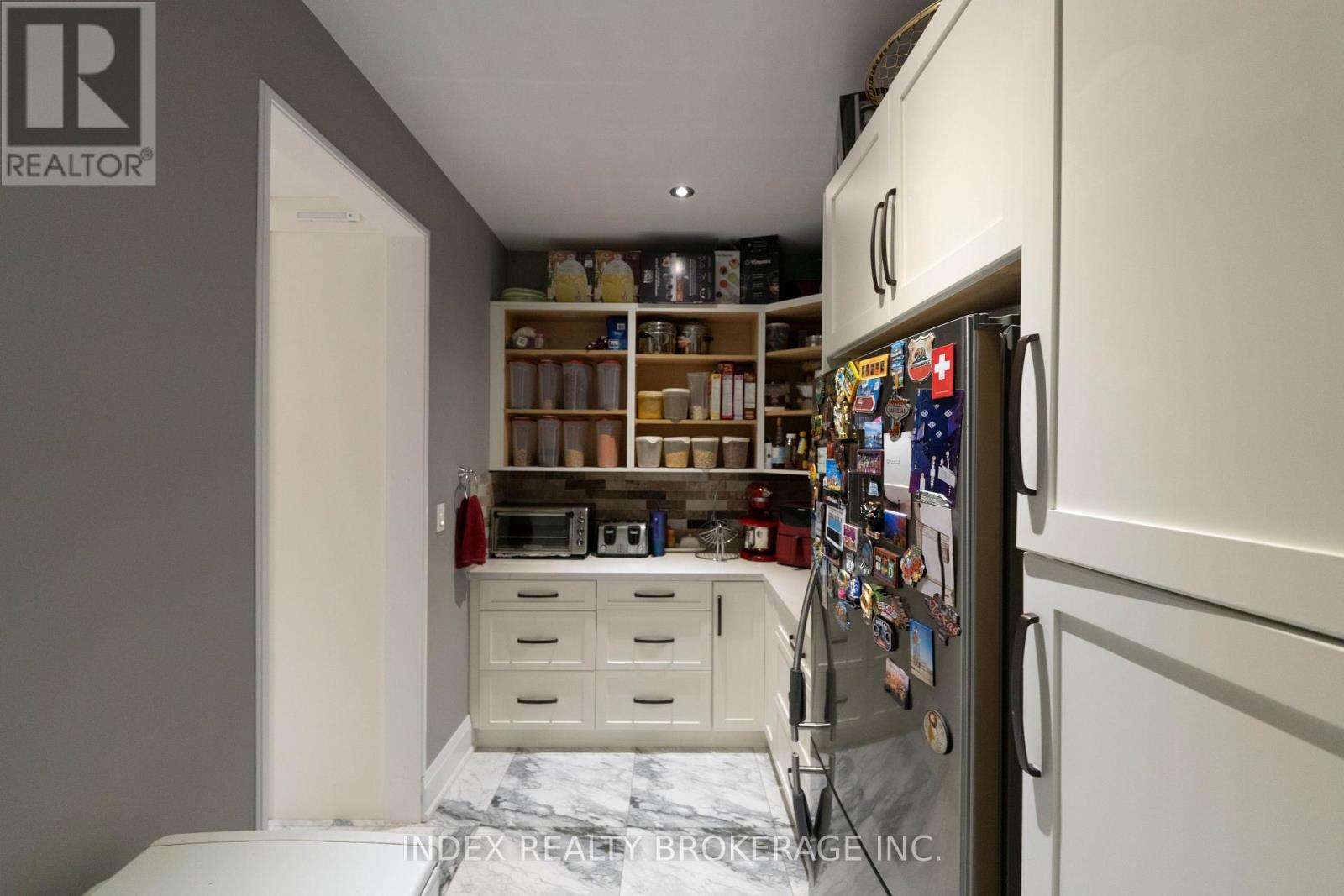 Detached at 20 GLASSFORD COURT, Caledon