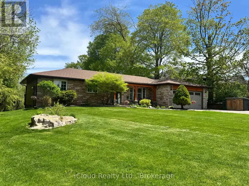 Detached at 17 AGNES STREET, Caledon