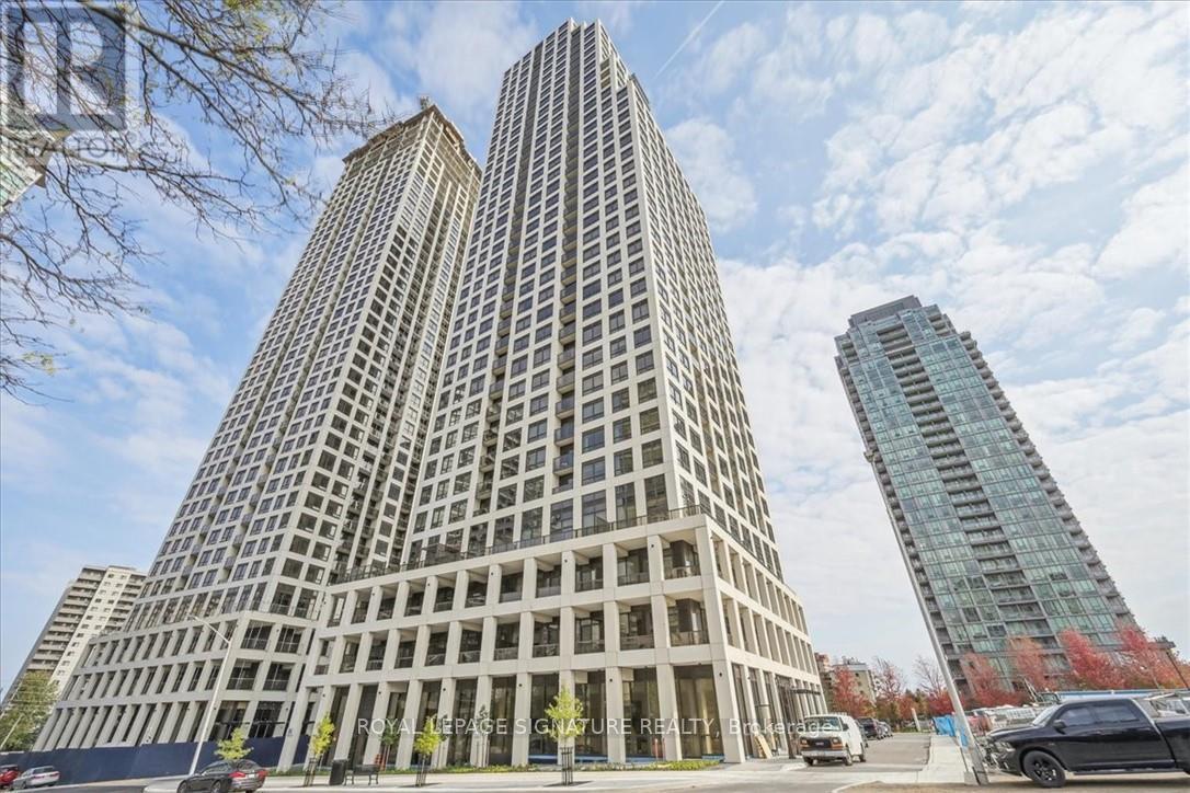 Apartment at 3205 - 36 ELM DRIVE, Mississauga (City Centre)