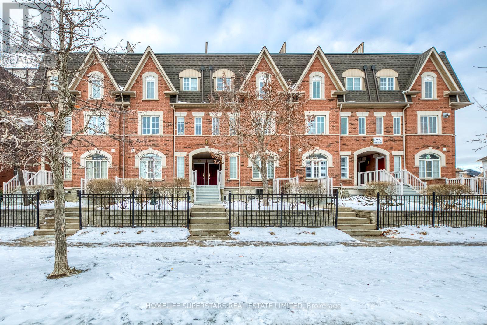 Townhouse at UNIT 11 - 605 SHORELINE DRIVE, Mississauga (Cooksville)