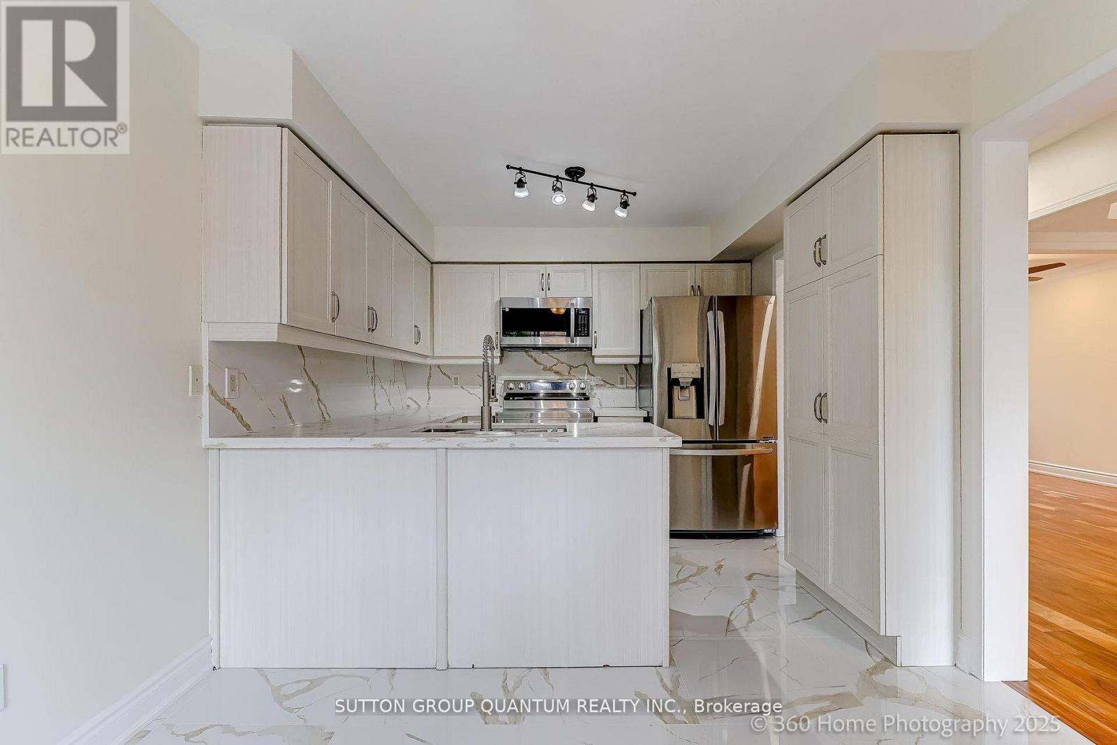 Detached at 3246 FANLEAF DRIVE, Mississauga
