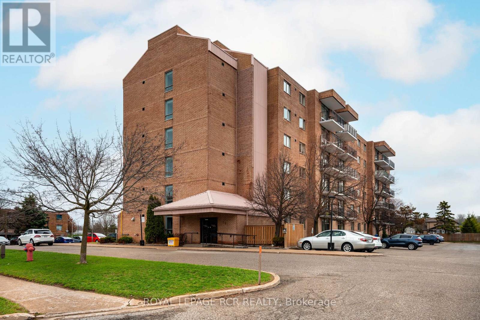 Apartment at 32 - 16 FOURTH STREET, Orangeville