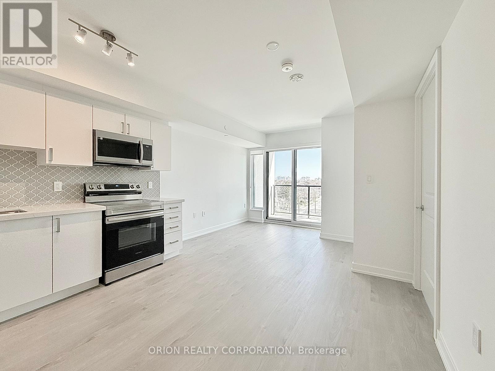 Apartment at 617 - 556 MARLEE AVENUE, Toronto (Yorkdale-Glen Park)
