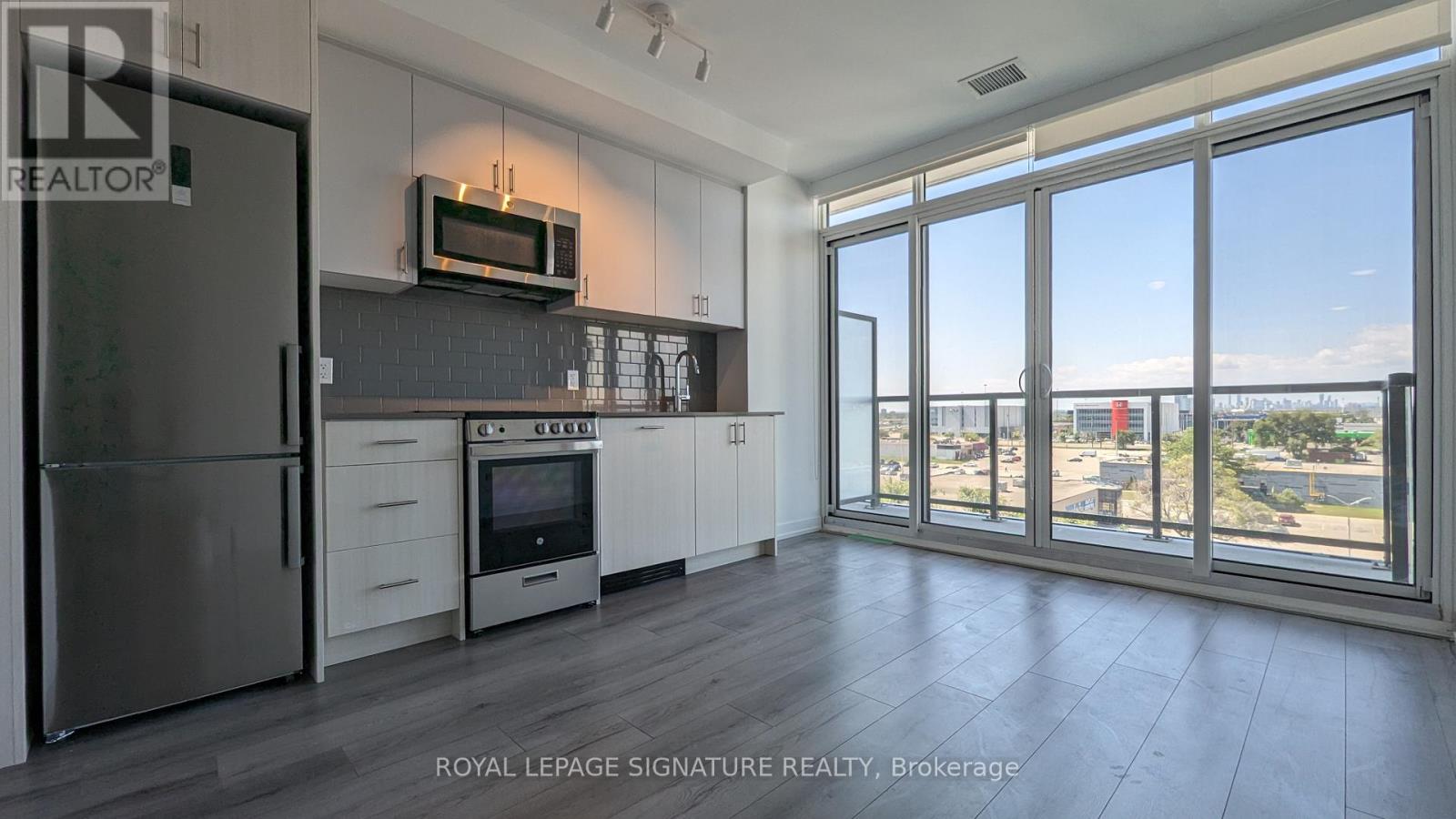Apartment at 619 - 1195 THE QUEENSWAY, Toronto (Islington-City Centre West)