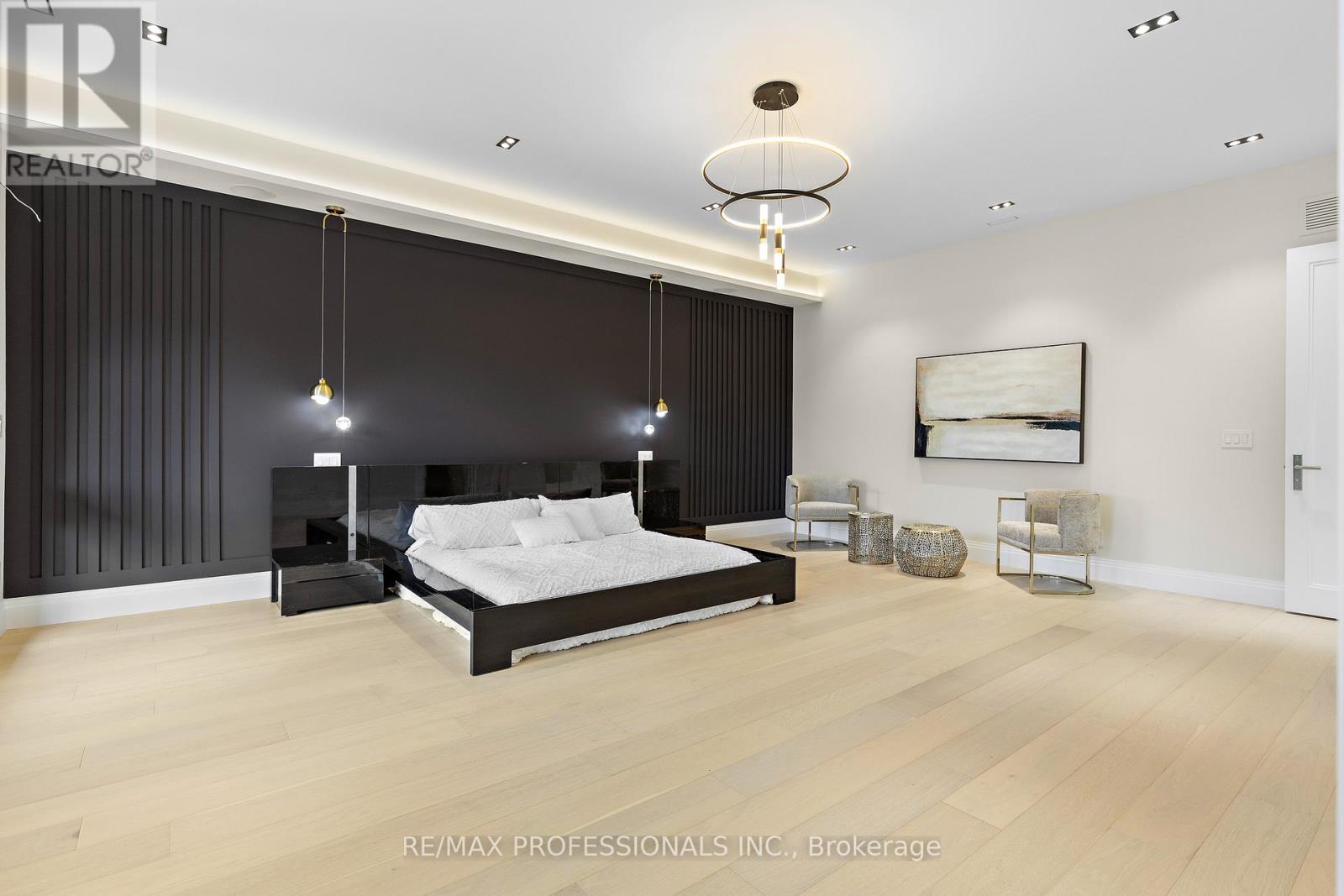 Detached at 122 ASHBOURNE DRIVE, Toronto