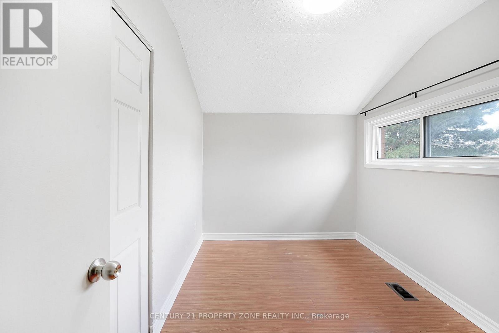 Detached at 5 HADRINA STREET, Brampton
